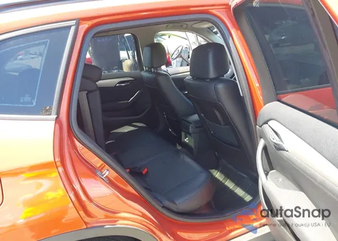 2013 BMW X1 Sdrive28I z USA, uszkodzony, nr VIN WBAVM1C51DVW41056